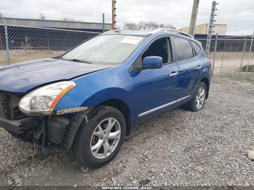 2011 Nissan Rogue Sv