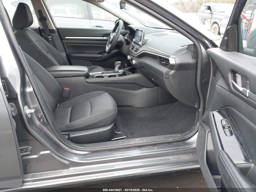 2023 Nissan Altima Sv Fwd