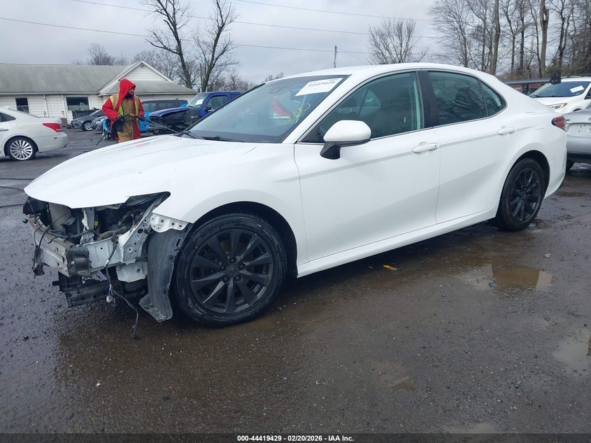 2020 Toyota Camry Le