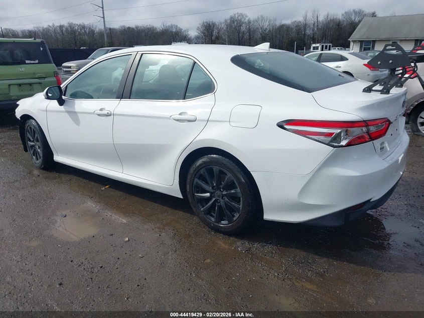 2020 Toyota Camry Le
