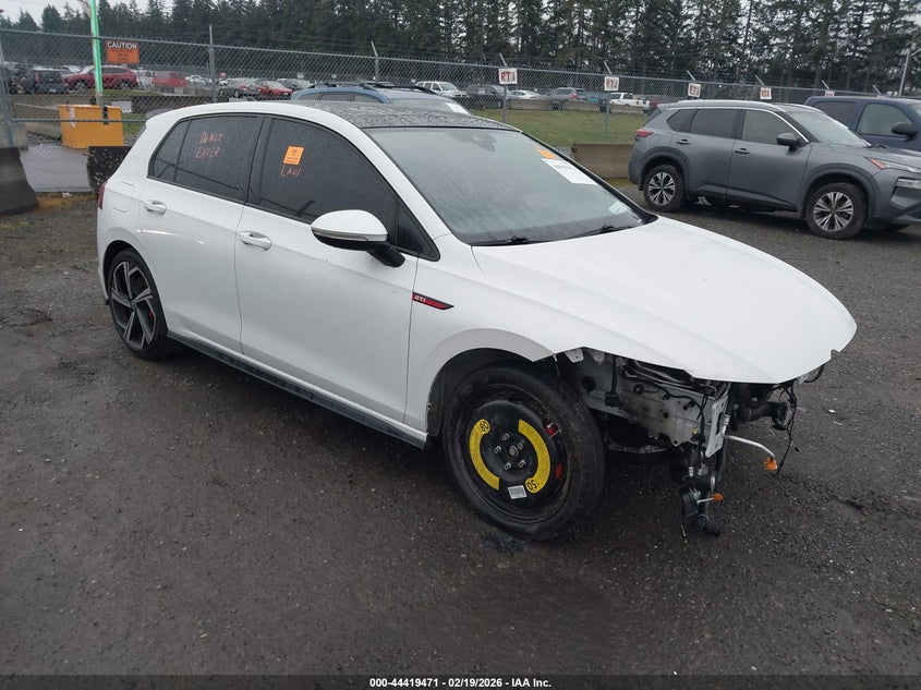 VOLKSWAGEN GOLF GTI 2.0T SE