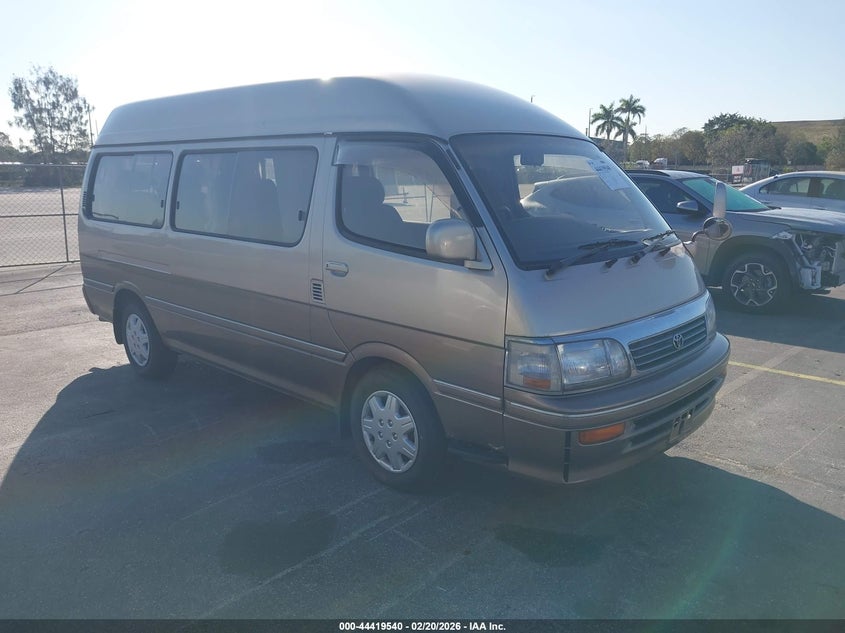 KZH1201000826 TOYOTA VAN Photo 1