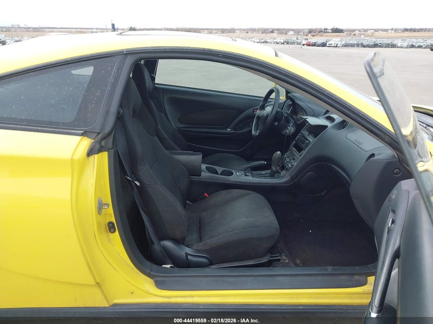 2003 Toyota Celica Gt