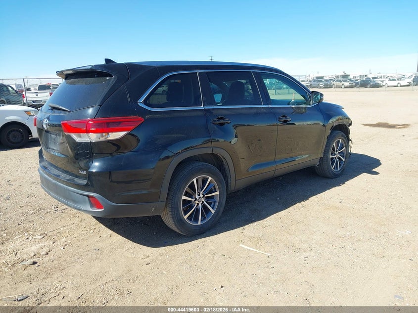 2019 Toyota Highlander Xle