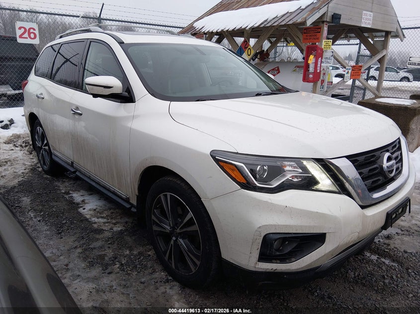 2018 Nissan Pathfinder Platinum