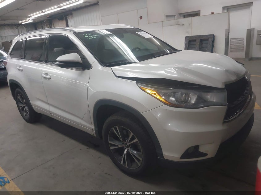 2016 Toyota Highlander Xle V6