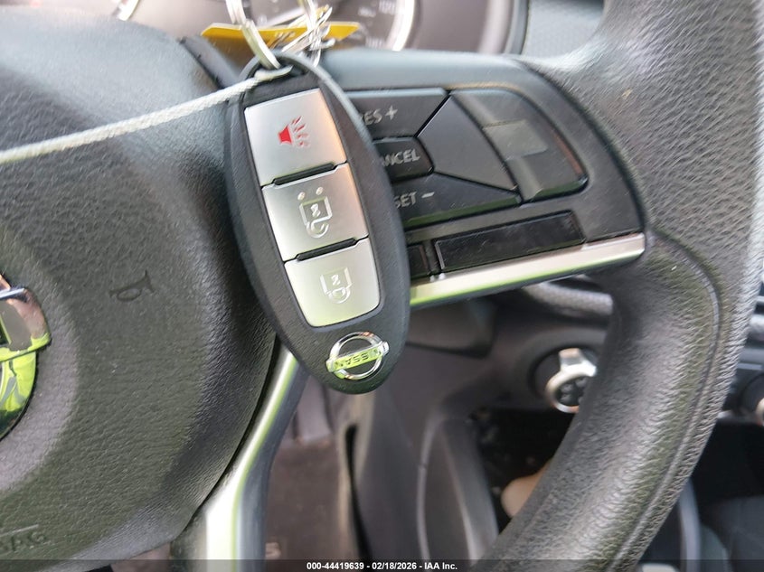 VIN 3N1CP5BV2LL528714 2020 NISSAN KICKS S XTRONIC CVT