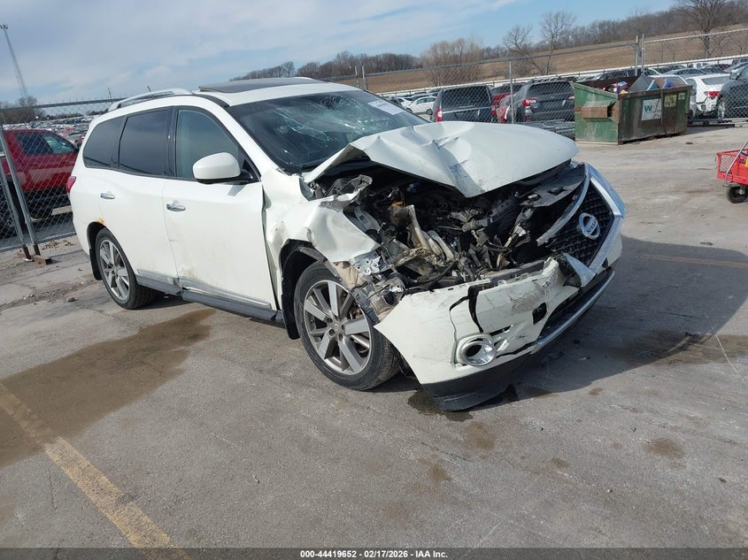 2015 Nissan Pathfinder Platinum
