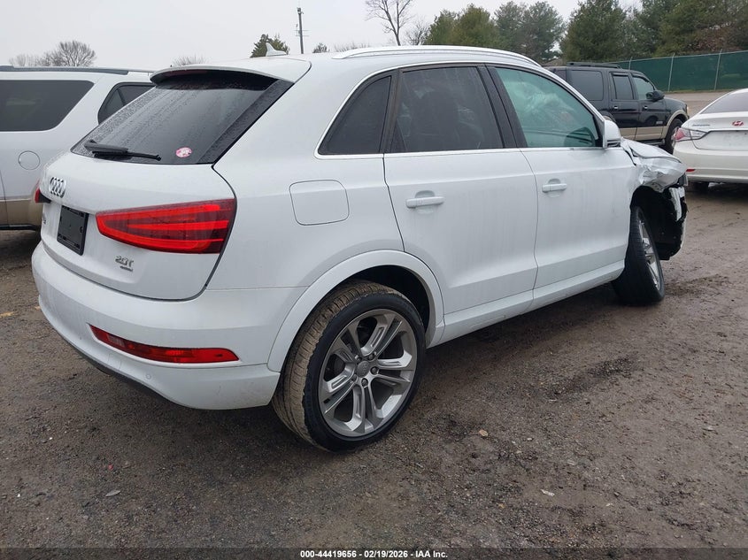 2015 Audi Q3 2.0T Premium Plus