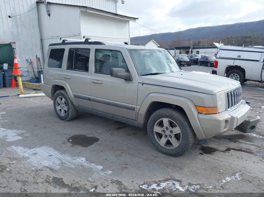 2008 Jeep Commander Sport
