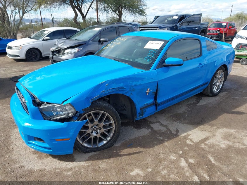 2013 Ford Mustang V6 Premium