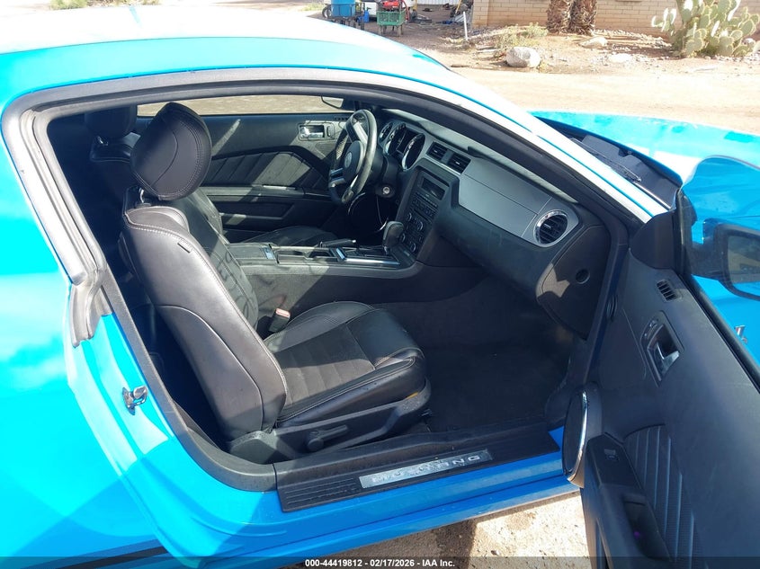 2013 Ford Mustang V6 Premium