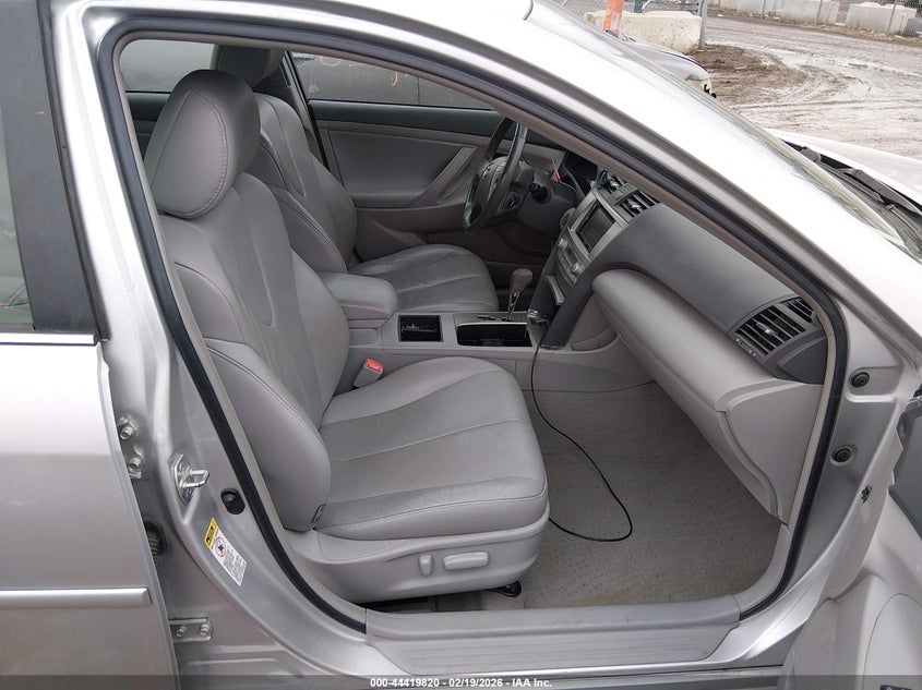 2009 Toyota Camry Hybrid