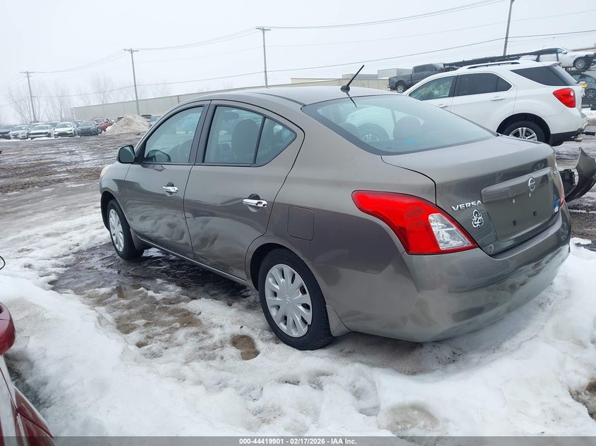 2012 Nissan Versa 1.6 Sv
