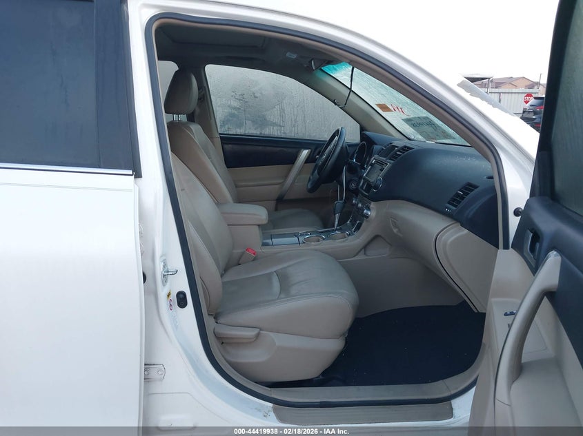 2013 Toyota Highlander Se V6