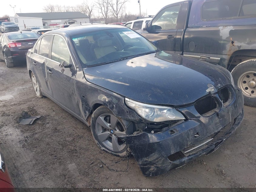 2008 BMW 528XI