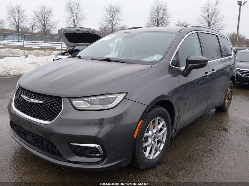 2021 Chrysler Pacifica Touring L