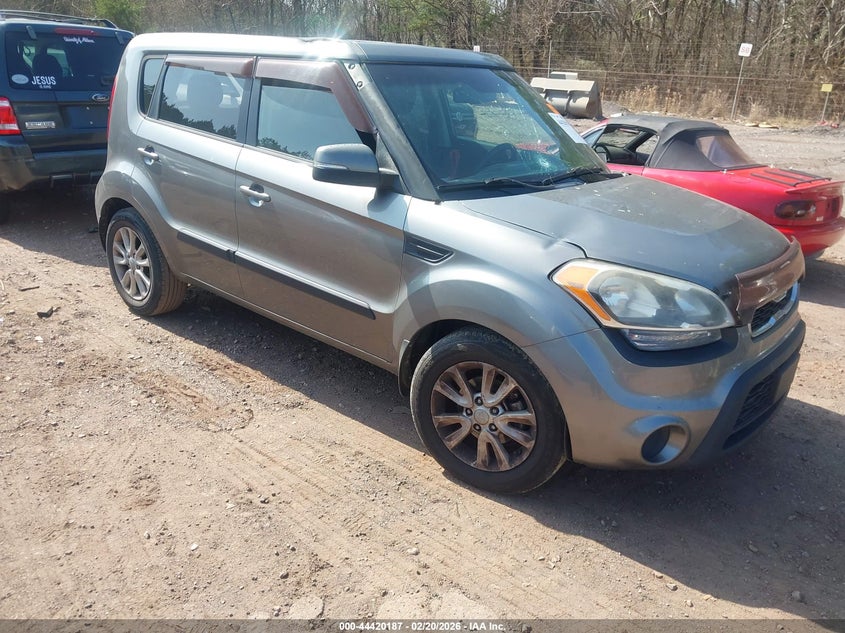 2012 KIA SOUL +