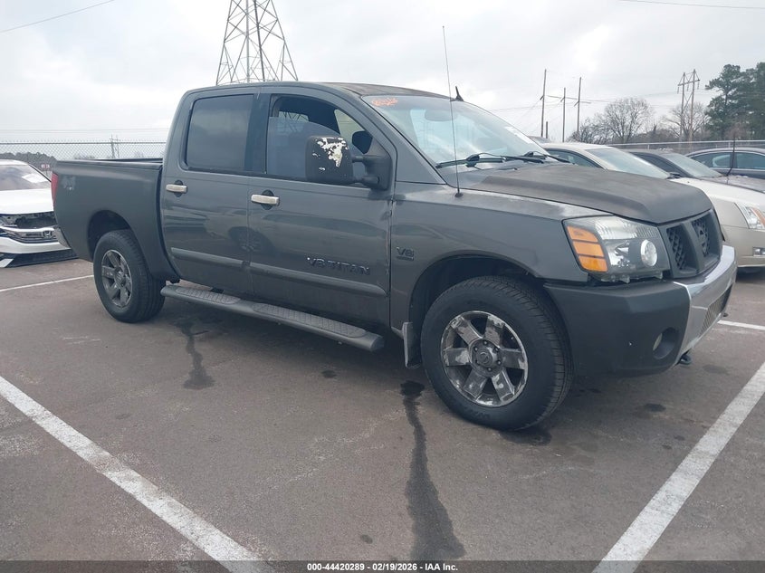 2004 Nissan Titan Le