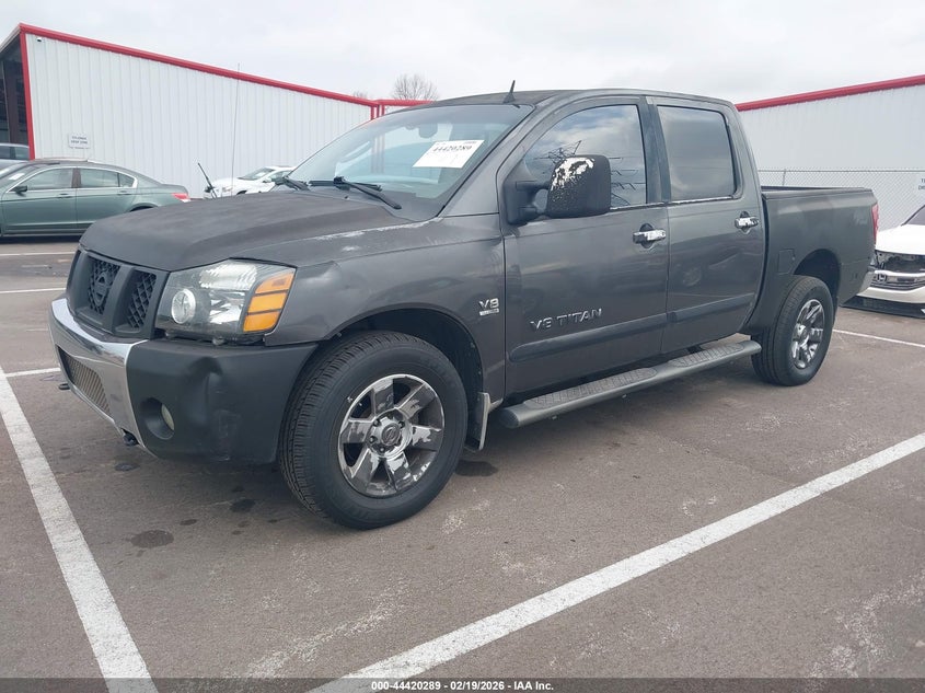 2004 Nissan Titan Le