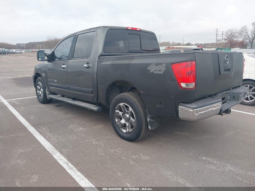 2004 Nissan Titan Le