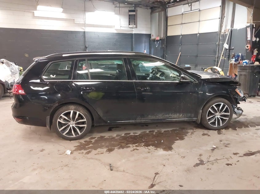 2016 Volkswagen Golf Sportwagen Tsi Limited Edition VIN: 3VWC17AU4GM522672 Lot: 44420452