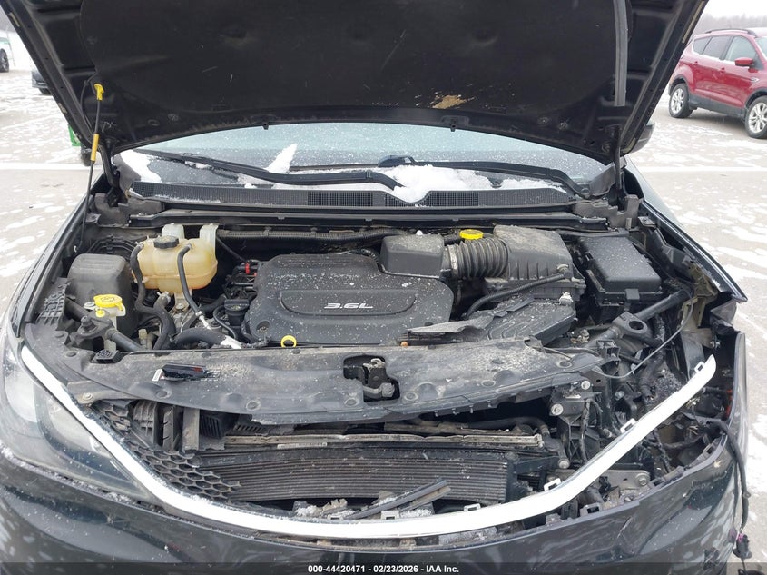 CHRYSLER PACIFICA - zdjęcie 10