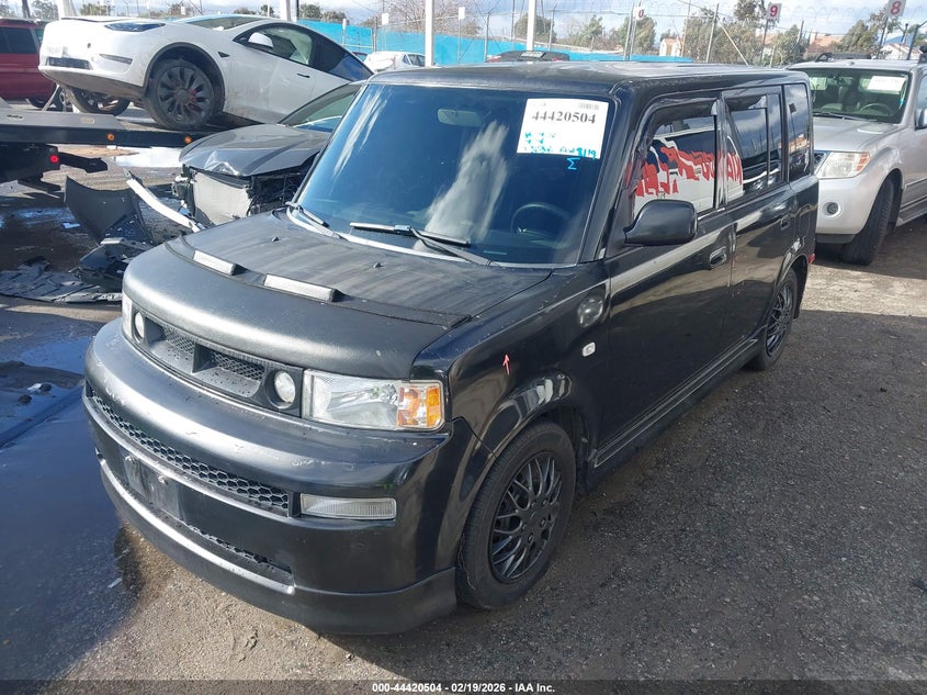 2005 Scion Xb