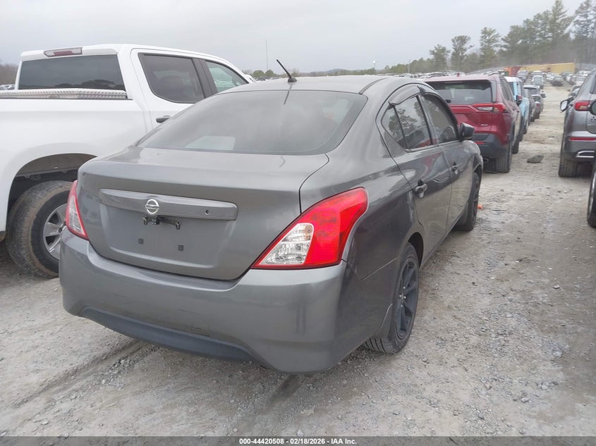 2016 Nissan Versa 1.6 S