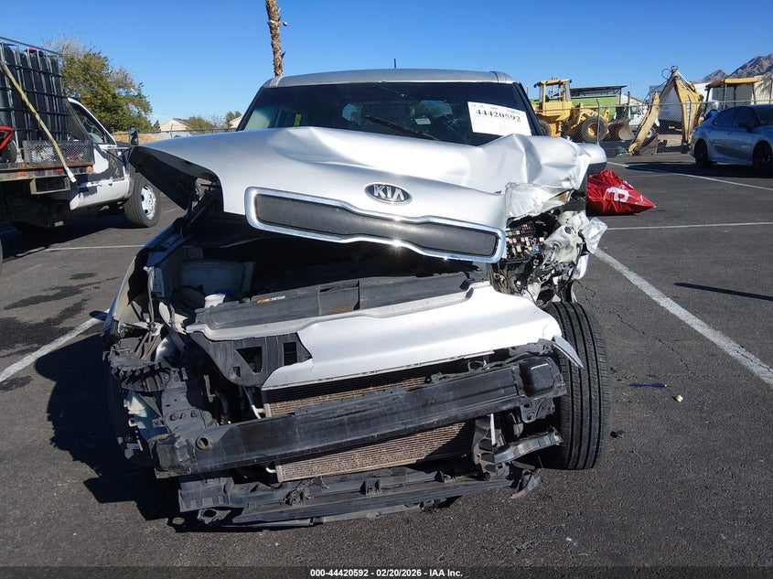 2016 Kia Soul VIN: KNDJN2A2XG7838118 Lot: 44420592