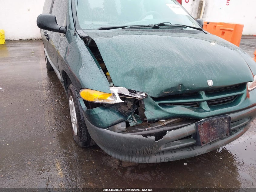 1997 Dodge Caravan VIN: 2B4FP2533VR407843 Lot: 44420600