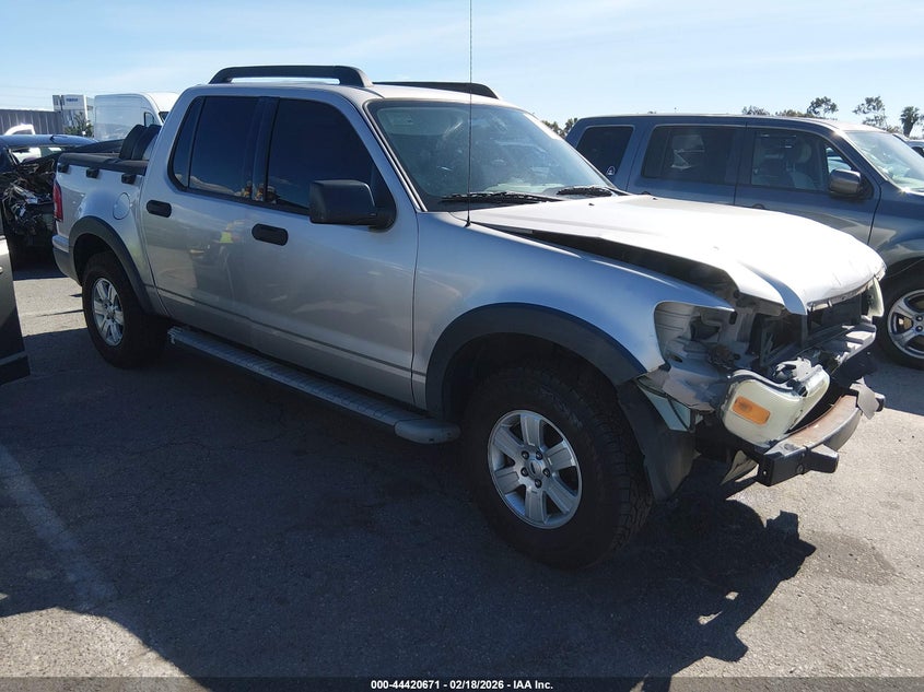 2007 Ford Explorer Sport Trac Xlt