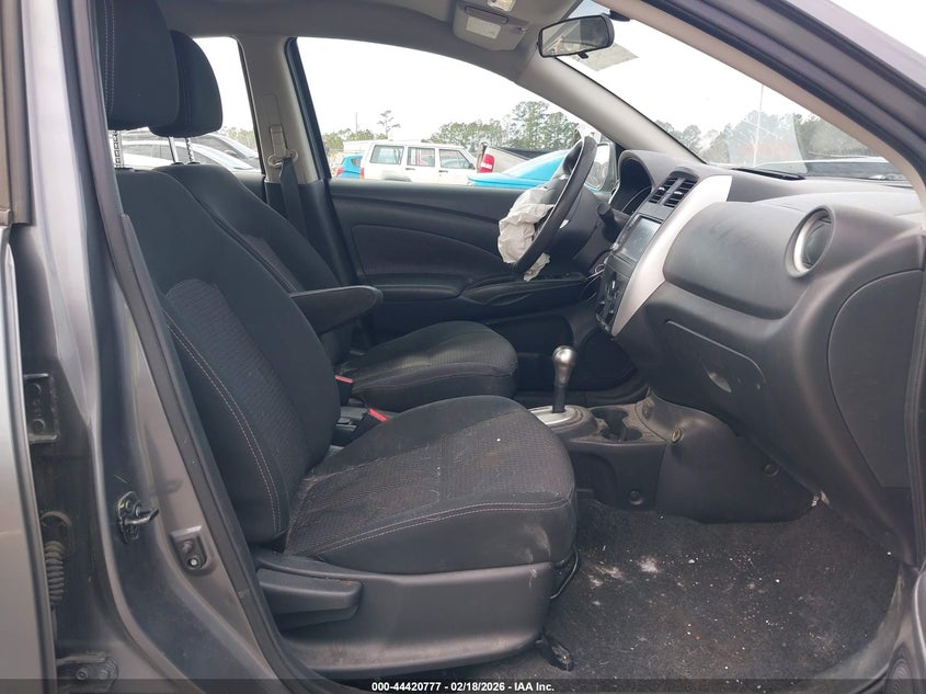 2019 Nissan Versa 1.6 Sv