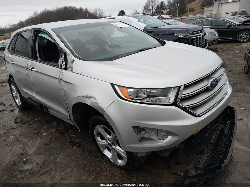 2018 Ford Edge Se