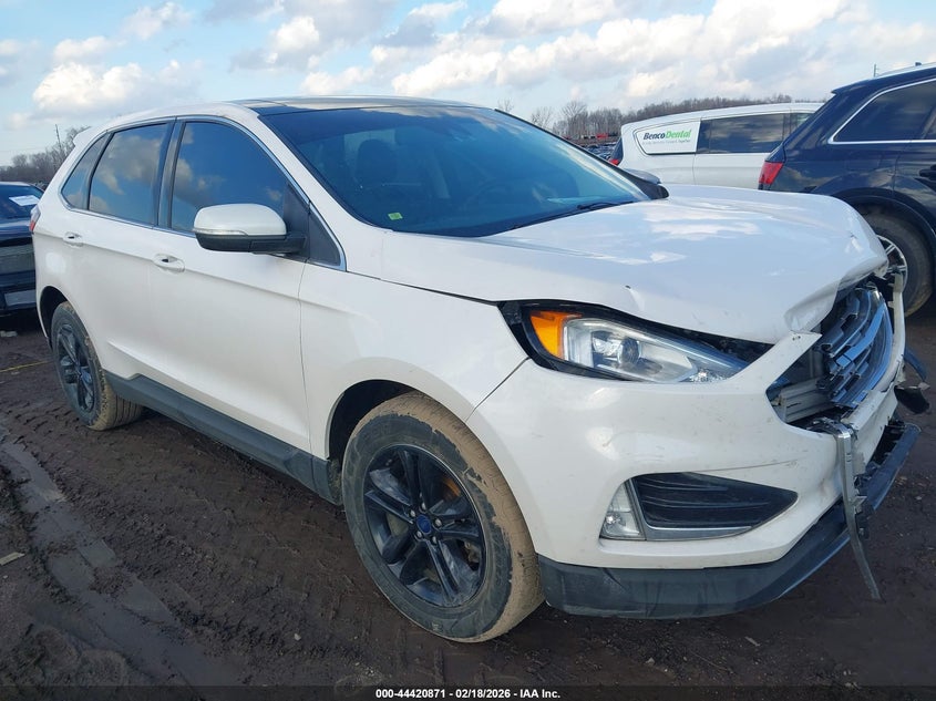 2019 Ford Edge Sel