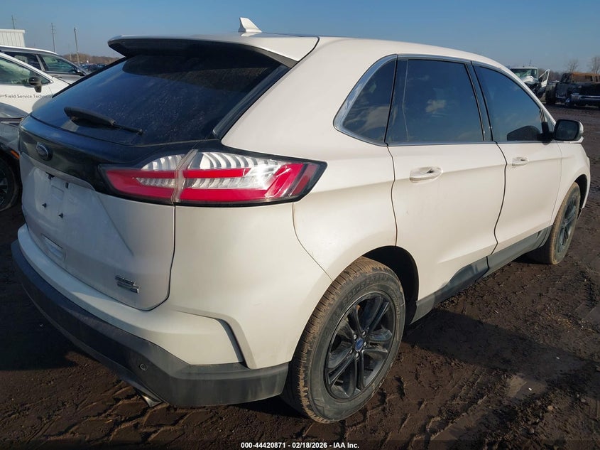 2019 Ford Edge Sel
