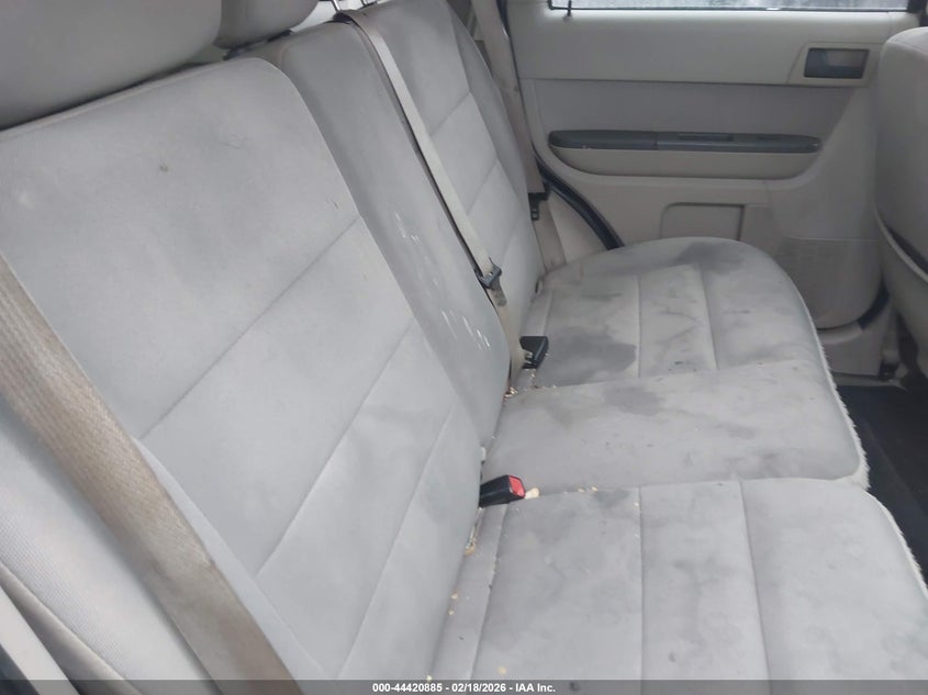 2012 Ford Escape 2.5 Xlt silver Lot 111044420885 Vin 1FMCU9D75CKB44662