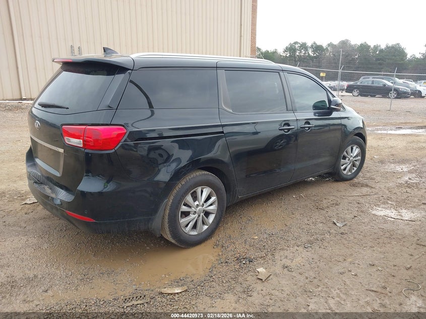 2018 Kia Sedona Lx