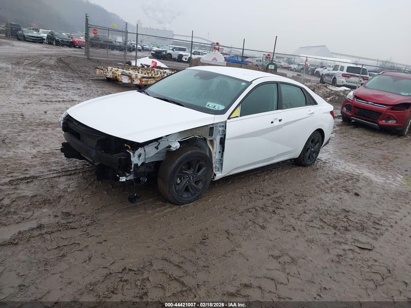 2023 Hyundai Elantra Sel