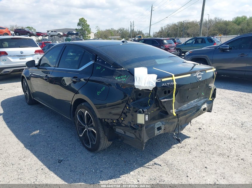 2023 Nissan Altima Sr Fwd