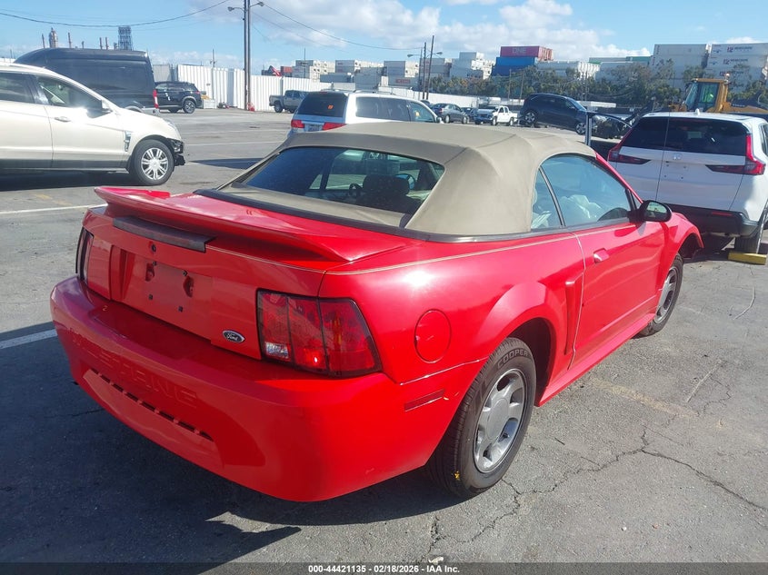 2000 Ford Mustang
