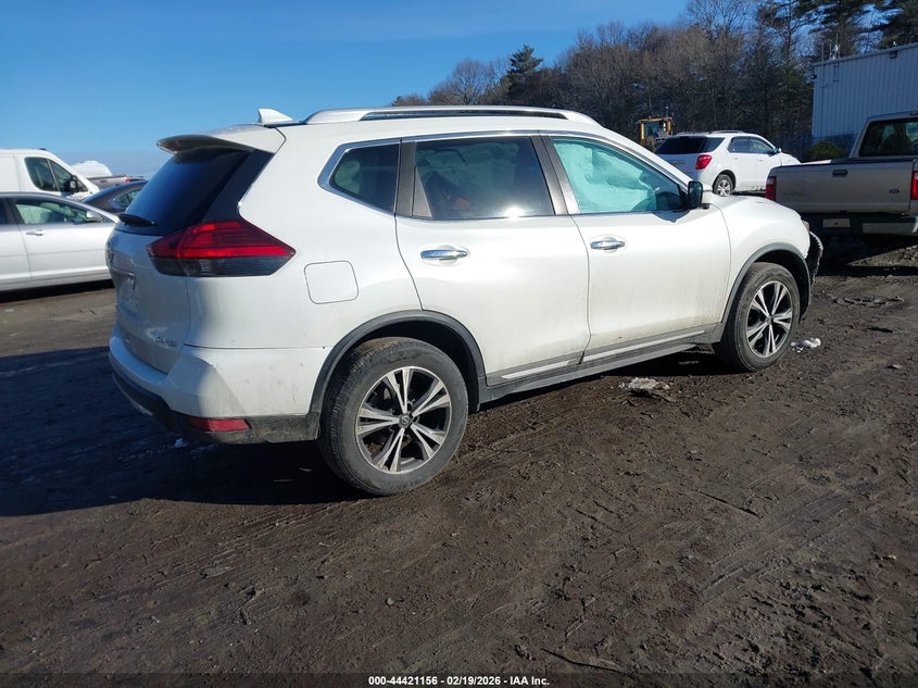 2017 Nissan Rogue Sl