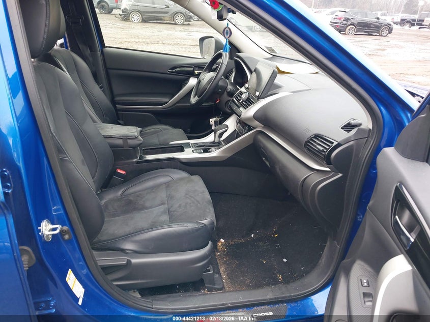 2022 MITSUBISHI ECLIPSE CROSS auction photo 5