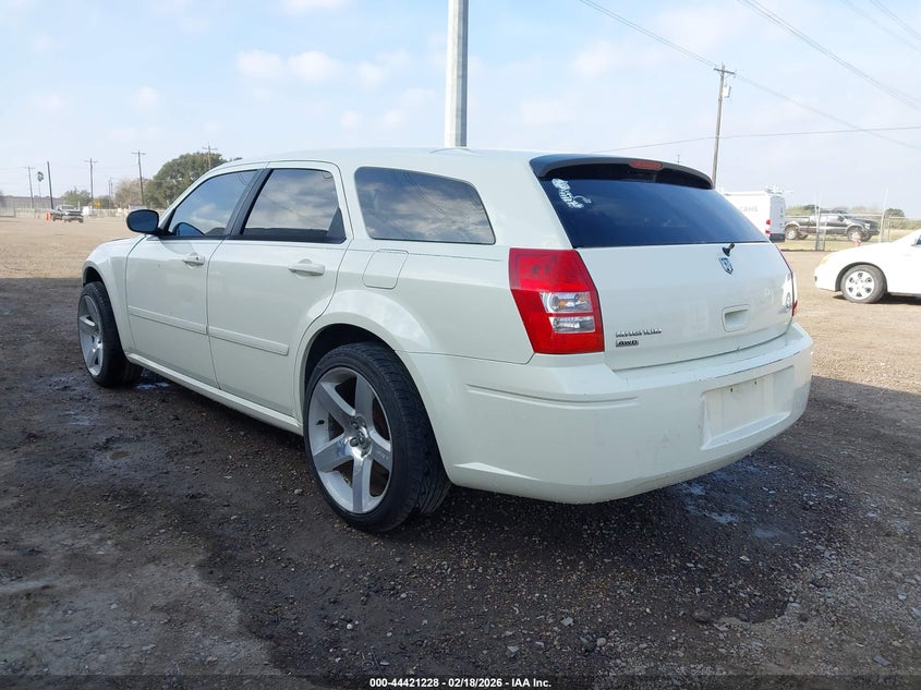 2005 Dodge Magnum Sxt