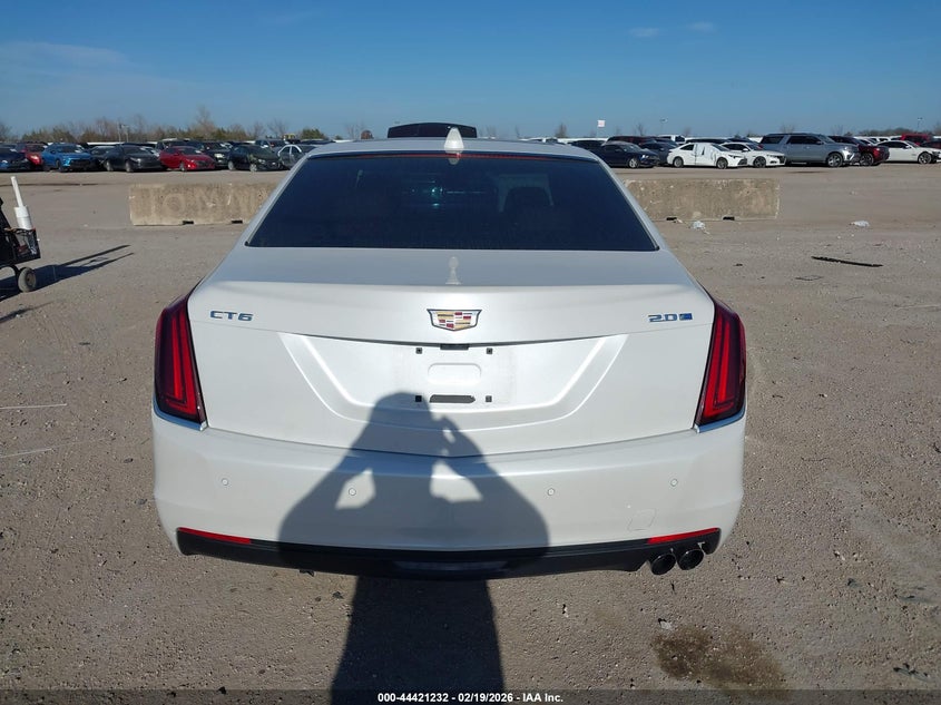 2018 Cadillac Ct6 Plug-In Standard VIN: LREKK5RX4JA012021 Lot: 44421232