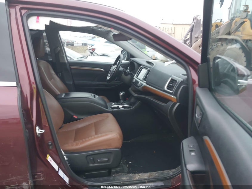 2017 Toyota Highlander Limited Platinum