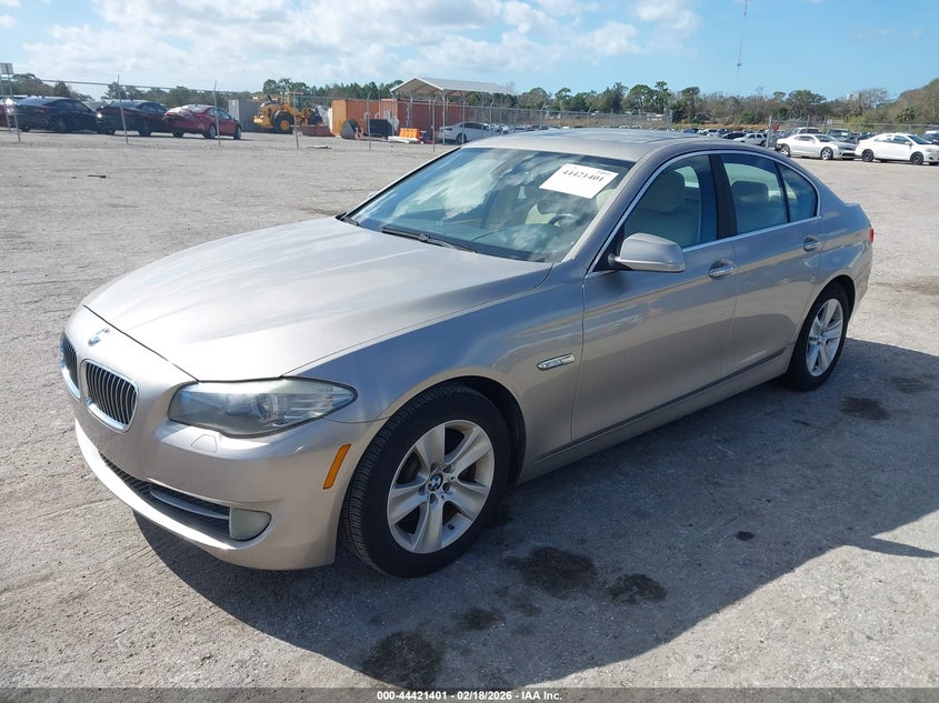 2011 BMW 528I