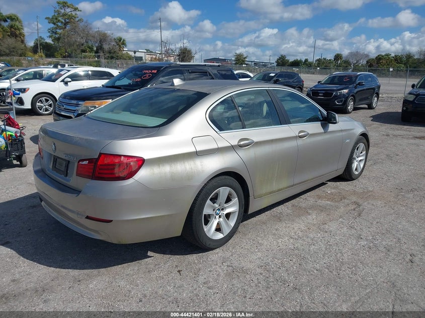 2011 BMW 528I