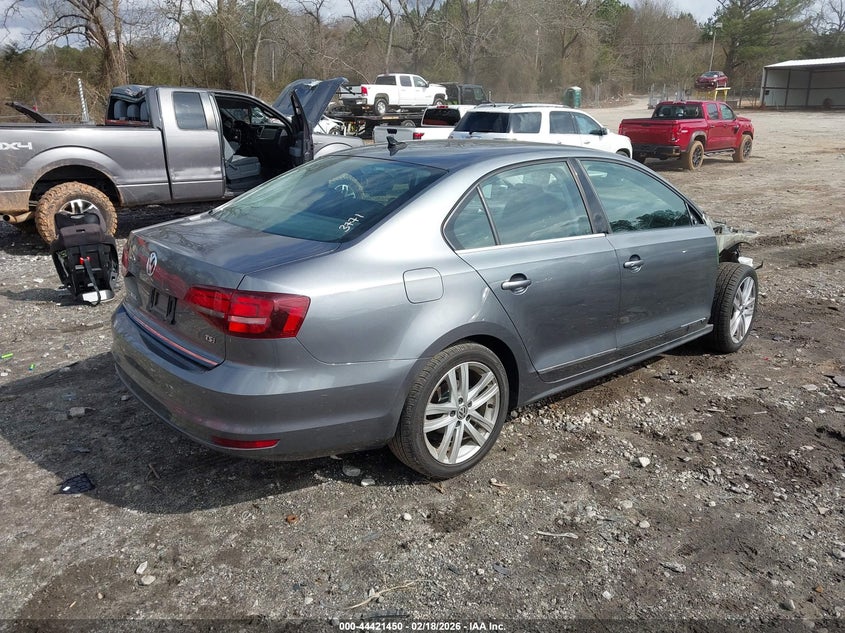 2017 Volkswagen Jetta 1.8T Sel/1.8T Sel Premium