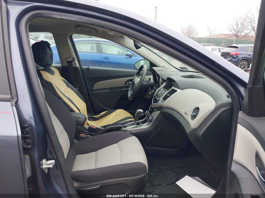 2013 Chevrolet Cruze Ls Auto